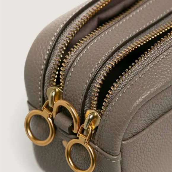 Tory Burch mini crossbody color tan - Picture 2 of 8